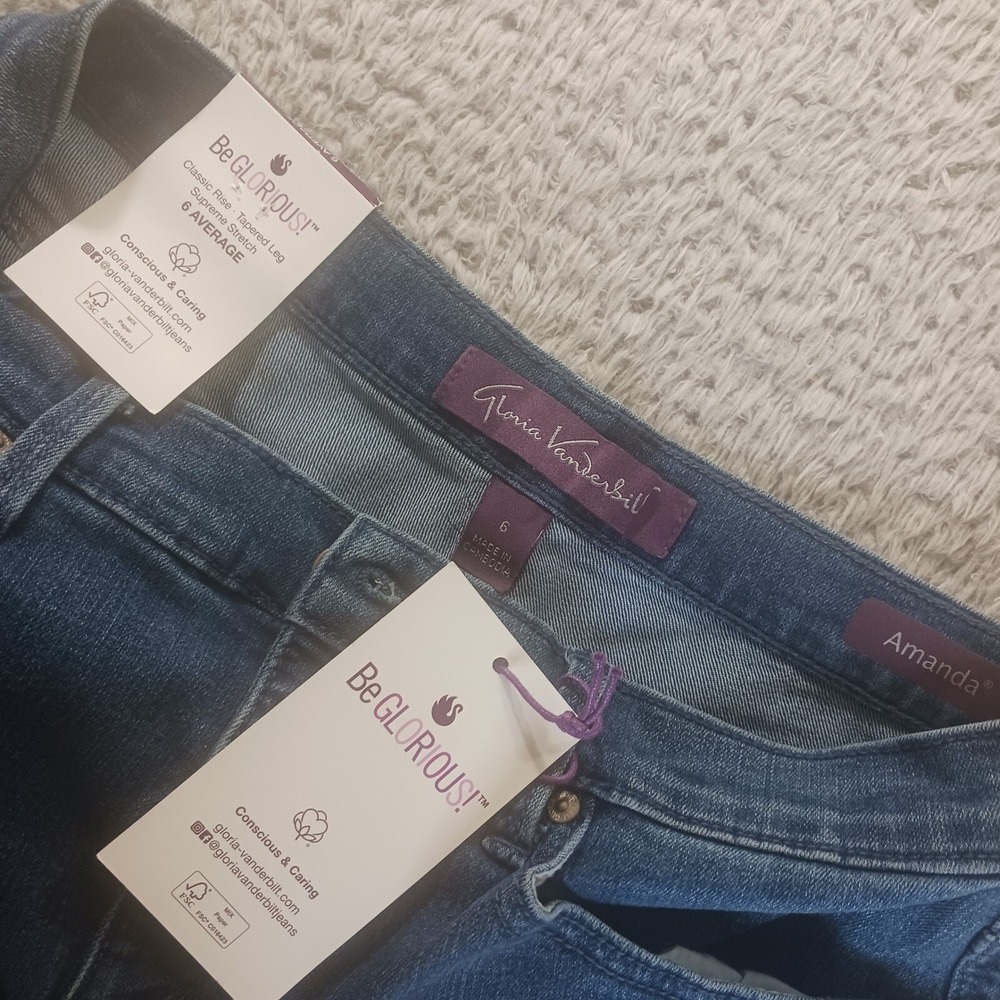 Gloria Vanderbilt Amanda Jeans Womens 6 Average Blue Slimming Heritage Preppy - Picture 2 of 8